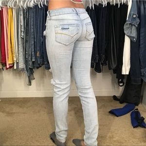 Size 0 light wash jeans